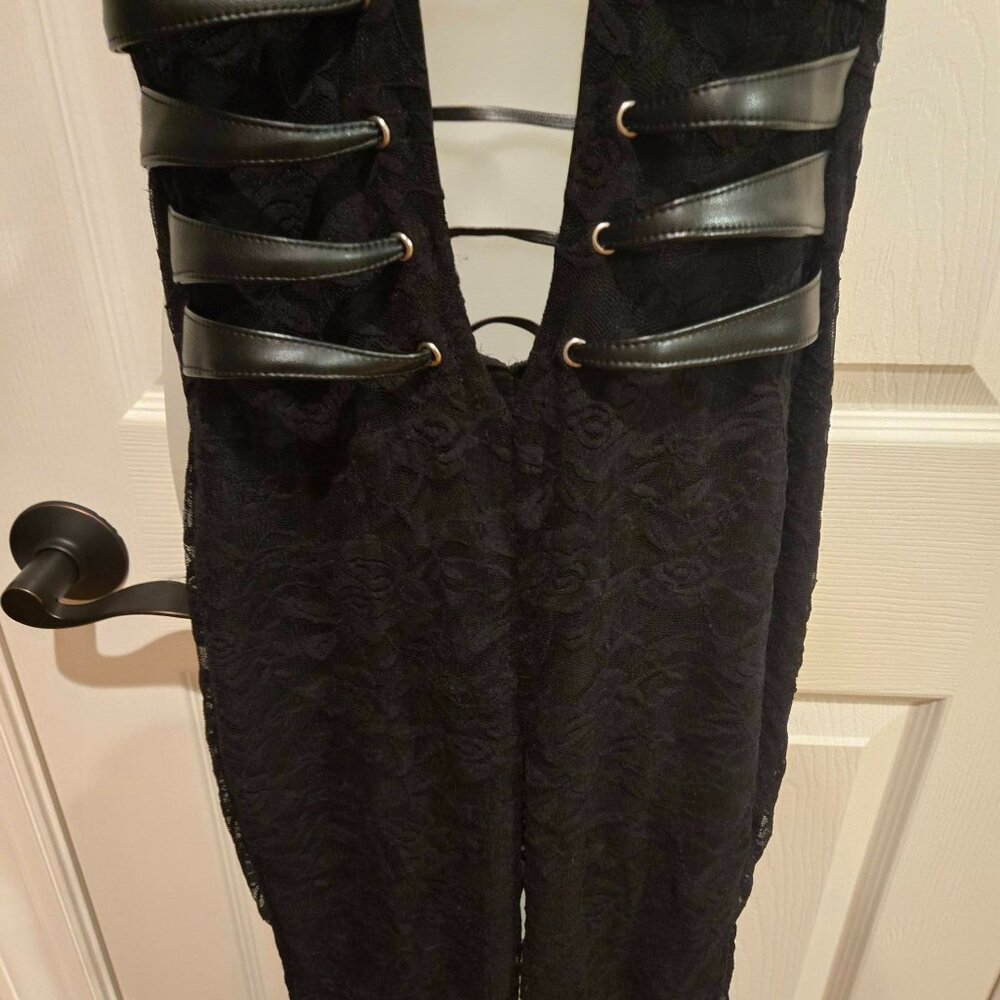 Outcast Sawyer Jumpsuit in Black Size XS - Picture 12 of 15
